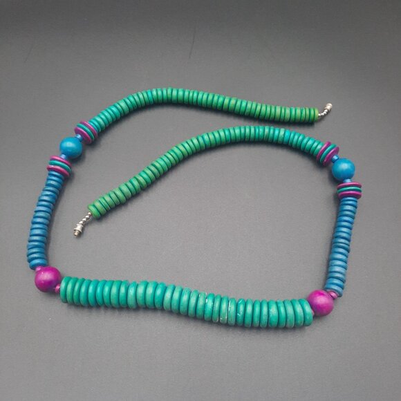 Handmade Turquoise‎ & Purple Beaded Necklace With Screw Clasp - Picture 3 of 6